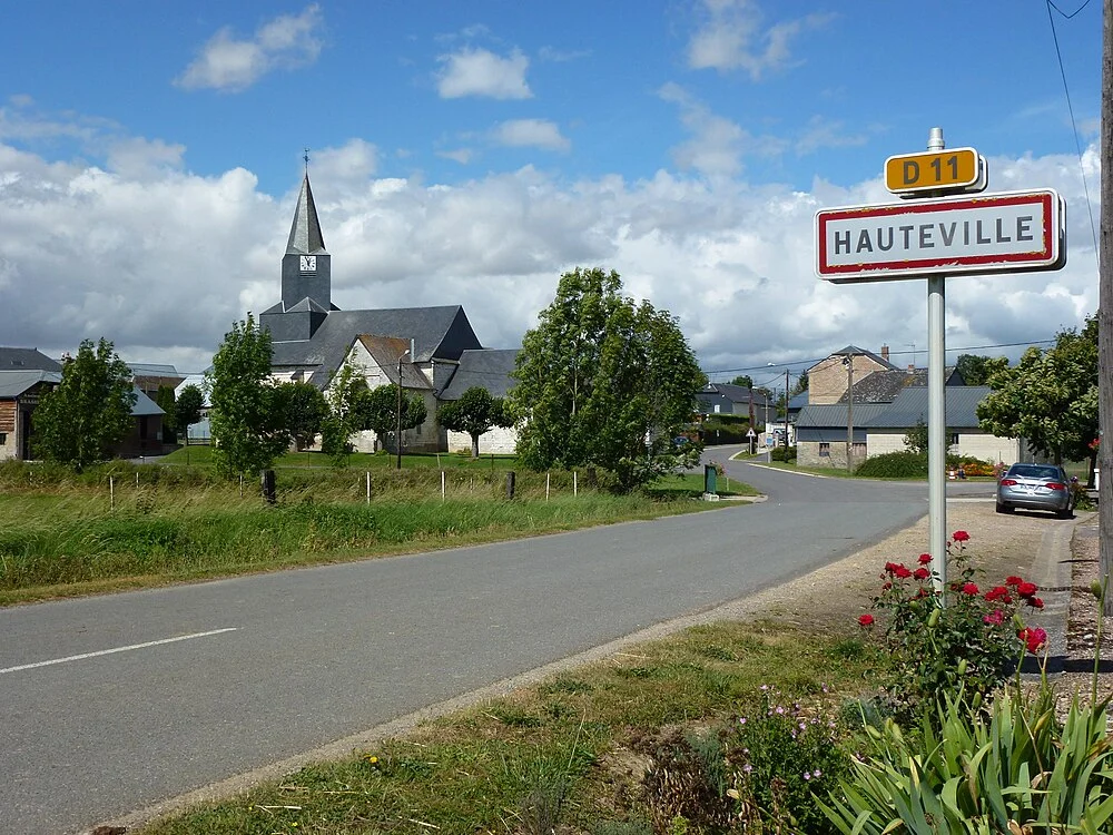 Agrivoltaïsme à Hauteville - panneaux solaires sur terrain agricole en Ardennes