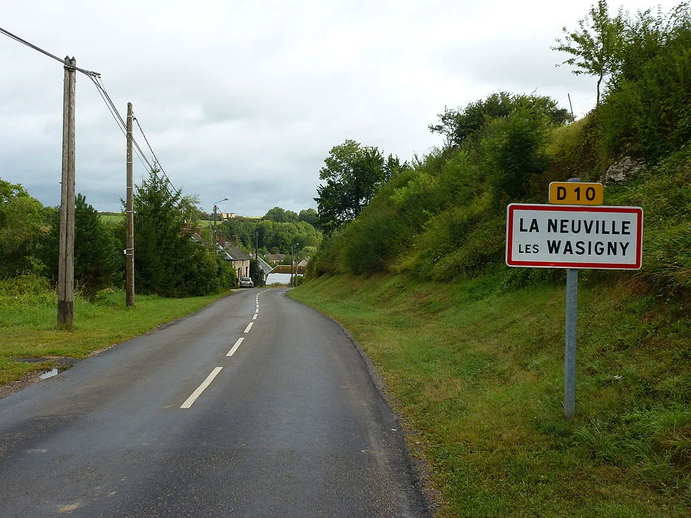 Panneaux solaires à Neuville-lès-Wasigny