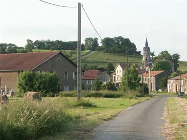 Agrivoltaïsme à Wavrille - panneaux solaires sur terrain agricole en Meuse